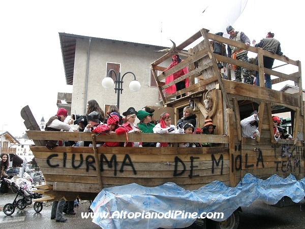 Pineé - Carnevale 2010 - la ciurma de Miola