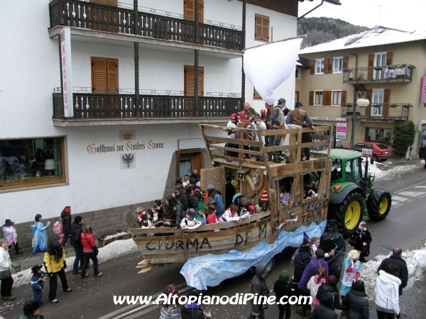 Pineé - Carnevale 2010 