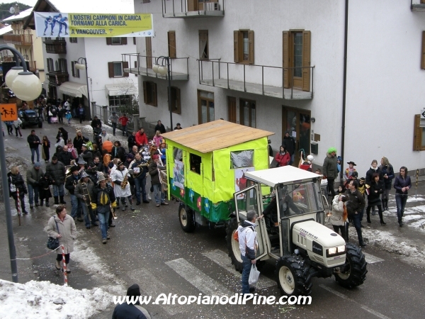 Pineé - Carnevale 2010 
