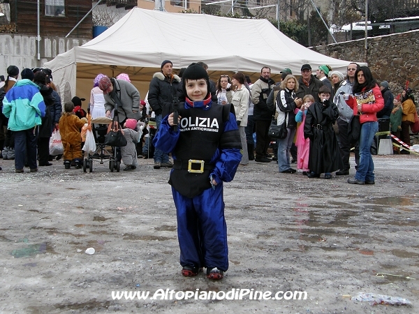 Pineé - Carnevale 2010 - contadino/allevatore di montagna