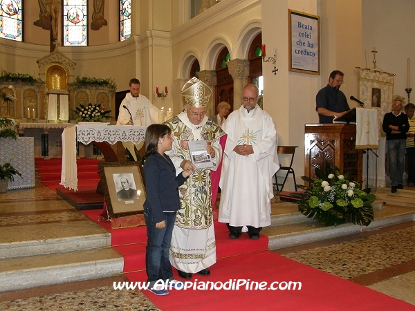 Il libro del centenario della Chiesa - Festa della Comunitá S. Maria Assunta 2010 - Baselga di Pine'