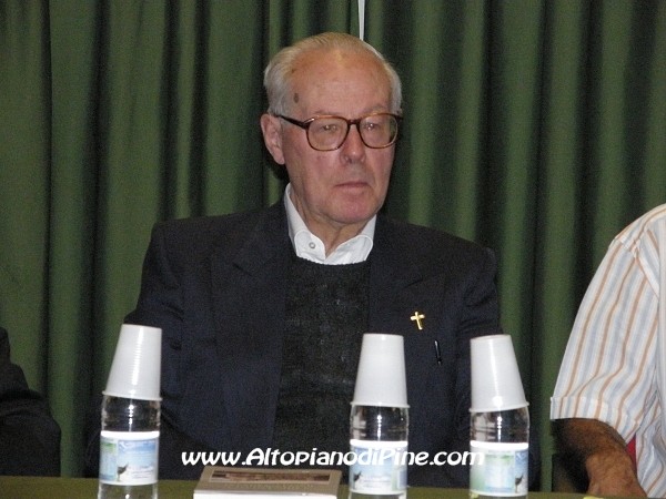 Don Giovanni Avi autore del libro La Chiesa Nuova di Baselga di Pine'
