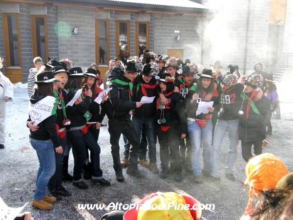 Carneval Bedolero 2010 - esibizione dei coscritti