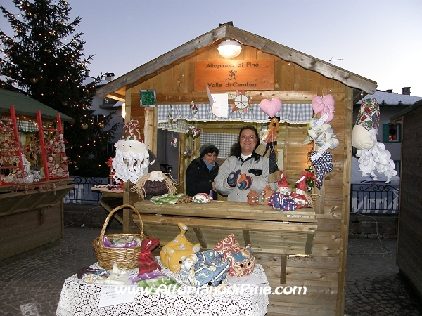 Mercatino di Natale di Piné 2010 - El paes dei Presepi 2010
