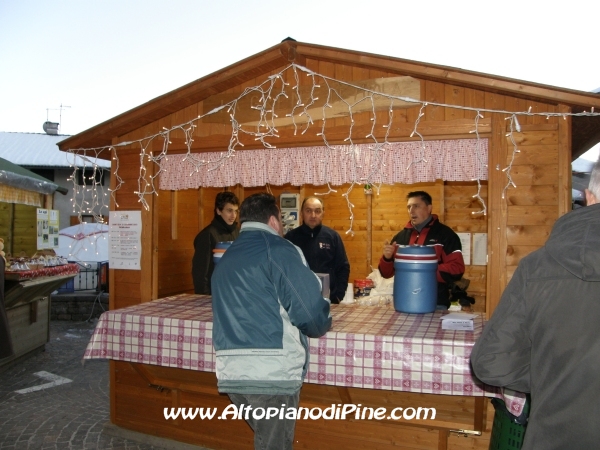 Mercatino di Natale di Piné 2010 - El paes dei Presepi 2010