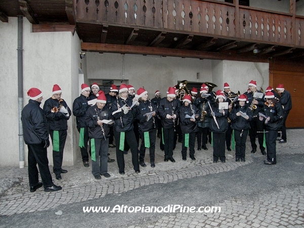 Mercatino di Natale di Piné 2010 - El paes dei Presepi 2010