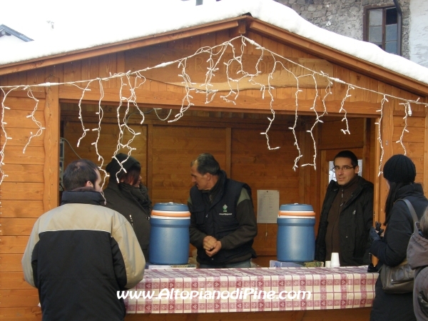 Mercatino di Natale di Piné 2010 - El paes dei Presepi 2010