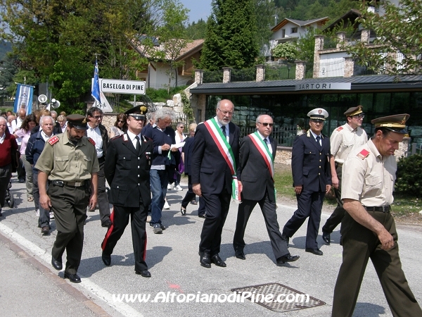 Festa Patronale Madonna di Piné 2010 - alcune autoritá civili presenti