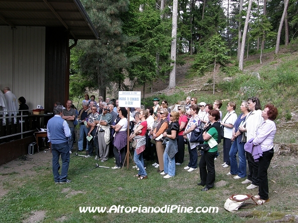Festa Patronale Madonna di Piné 2010 - il coro interparrocchiale