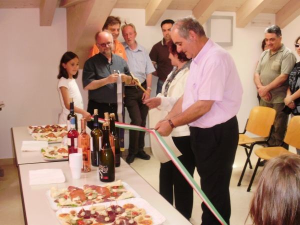 Inaugurazione della sala pubblica frazionale - Rizzolaga Sant Antonio 2010 - foto Paola Plancher