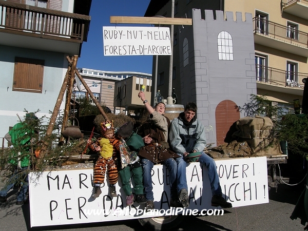Pineé - Carnevale 2011 