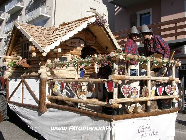 Pineé - Carnevale 2011 