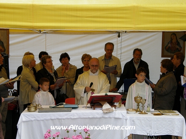 Cerimonia di ringraziamento per lo scampato pericolo - Campolongo 15 agosto 2011