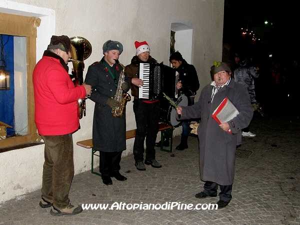 Mercatino di Natale di Piné 2010 - El paes dei Presepi 2010