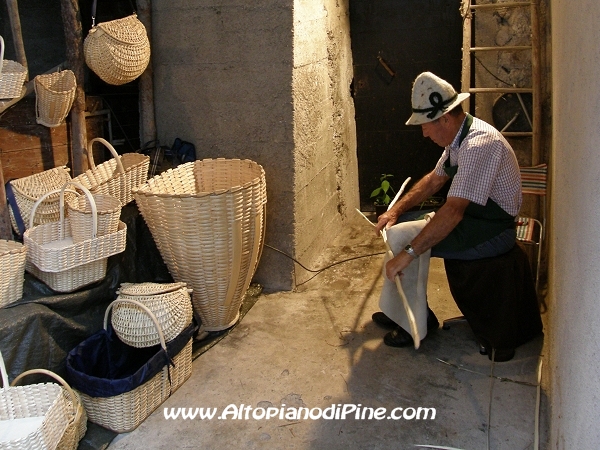 Antichi Mestieri ai Fregoloti - Montagnaga Baselga di Piné  2011