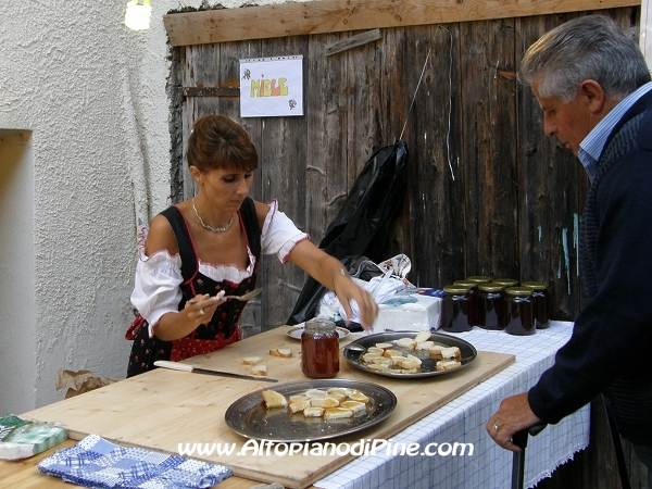Antichi Mestieri ai Fregoloti - Montagnaga Baselga di Piné  2011