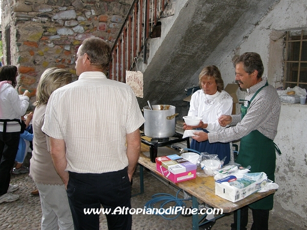 Antichi Mestieri ai Fregoloti - Montagnaga Baselga di Piné  2011