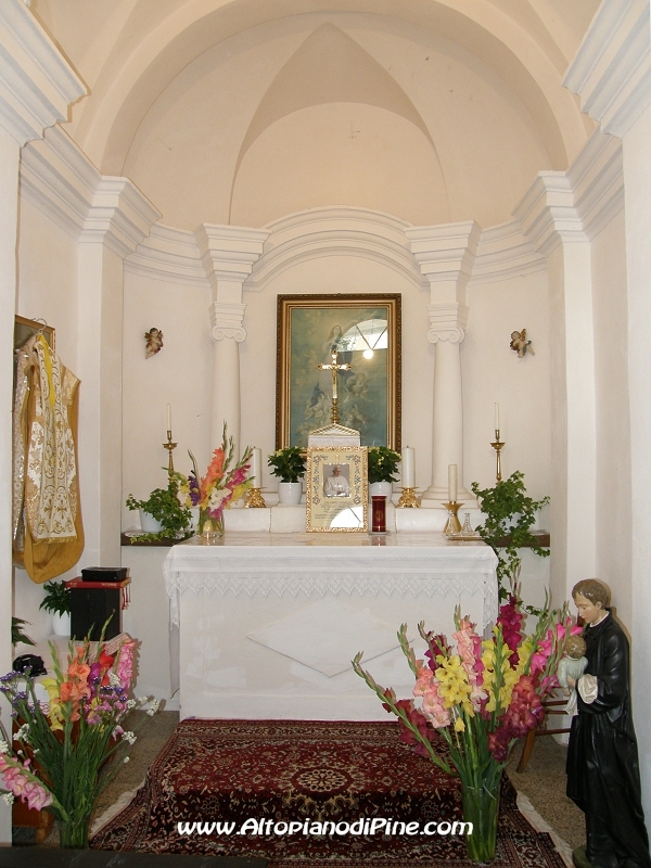 Interno della Chiesa del Valt