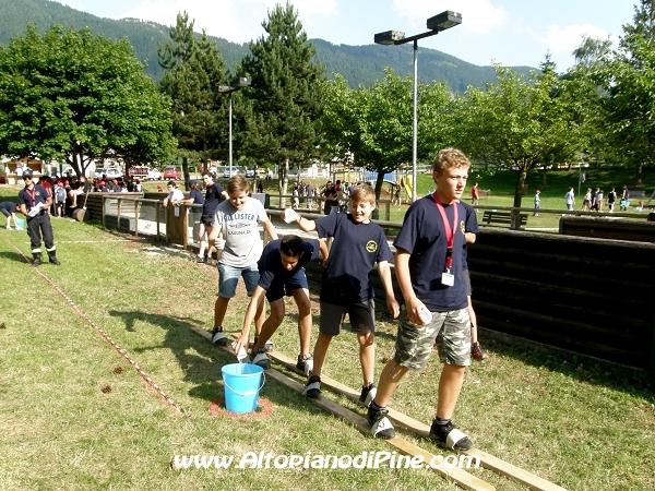 Giochi di abilitá - 12 campeggio allievi Vigili del Fuoco Volontari 2012