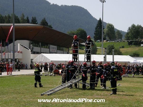 Manovre - 12 campeggio allievi Vigili del Fuoco Volontari 2012