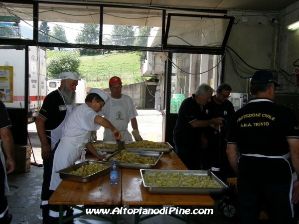 12 campeggio allievi Vigili del Fuoco Volontari 2012