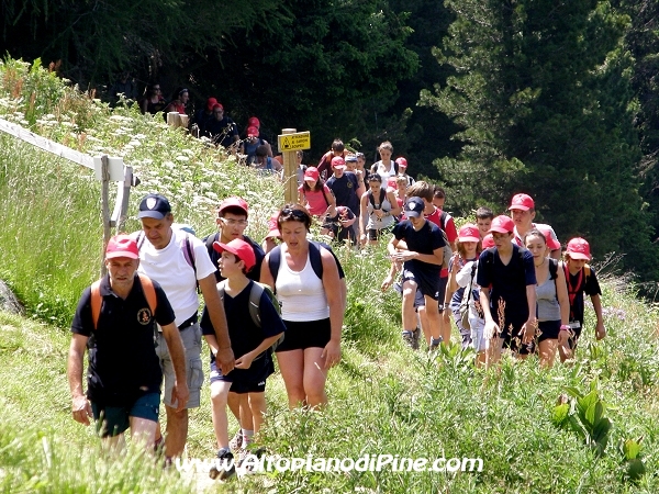 L'arrivo al Rifugio Tonini - 12 campeggio allievi Vigili del Fuoco Volontari 2012
