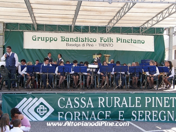 40°  del Gruppo Bandistico Folk Pinetano