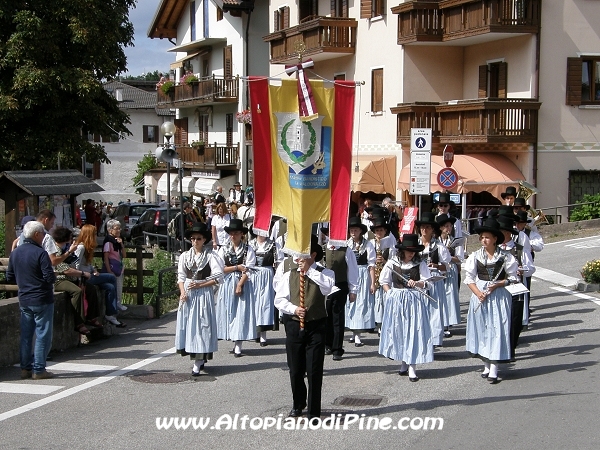 Sfilata rievocatori e spari di saluto - Baselga di Piné agosto 2012