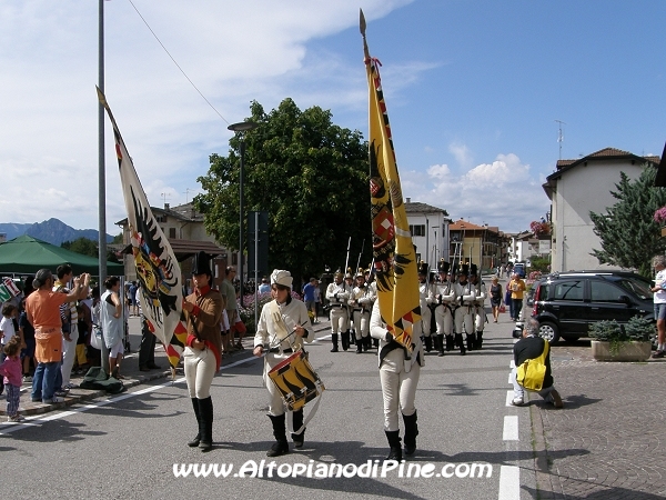 Rievocazione - il pubblico presente - Baselga di Piné agosto 2012