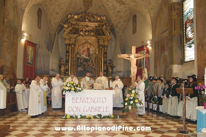Momenti della S. Messa - Benvenuto al nuovo parroco don Gabriele Bernardi