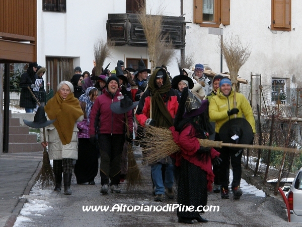 El paes dei Presepi 2011 - Befana 2012