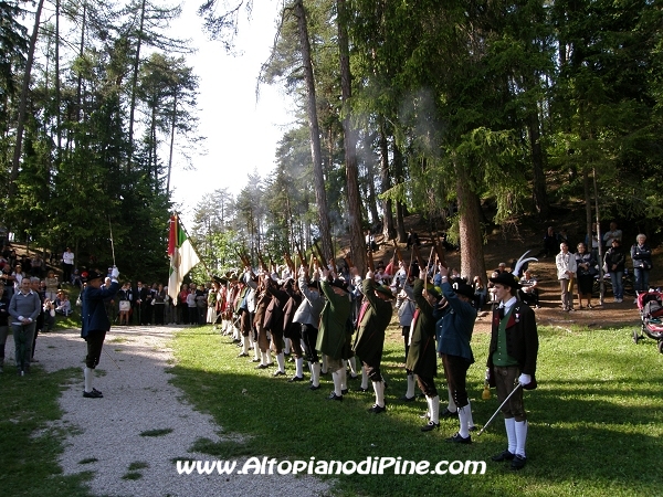 Festa patronale Madonna di Piné  2012 - sparo a salve degli Schutzen 