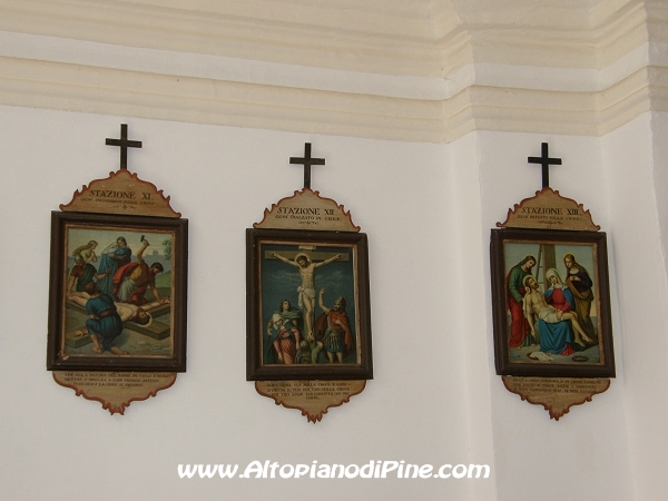 Alcune stazioni della Via Crucis - Chiesa di Ricaldo