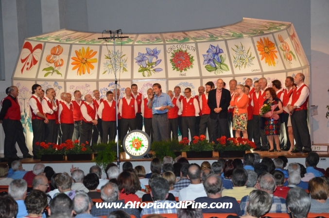 Il saluto del presidente del Coro Abete Rosso Giorgio Andreatta