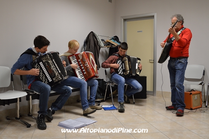 90 compleanno don Emilio Simeoni - animazione musicale