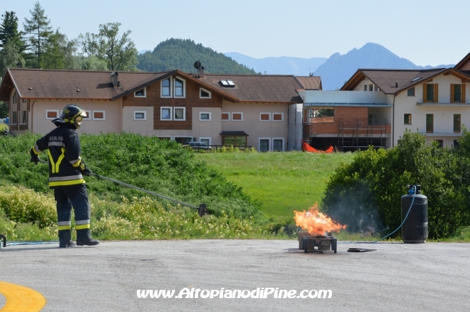 Pentola d'olio incendiata