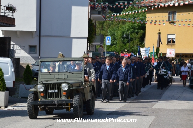 80 gruppo Alpini e 40 coro Abete Rosso di Bedollo