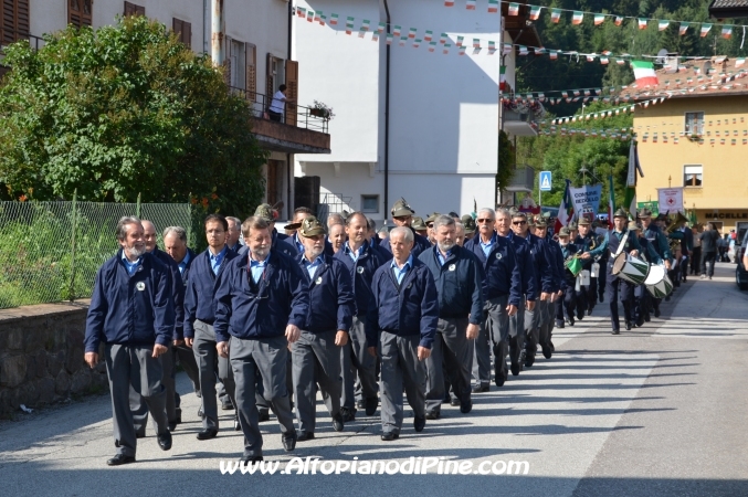 80 gruppo Alpini e 40 coro Abete Rosso di Bedollo