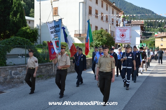 80 gruppo Alpini e 40 coro Abete Rosso di Bedollo