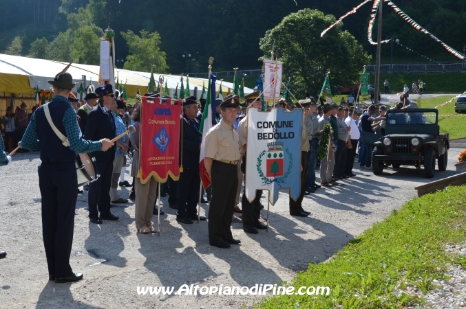 80 gruppo Alpini e 40 coro Abete Rosso di Bedollo