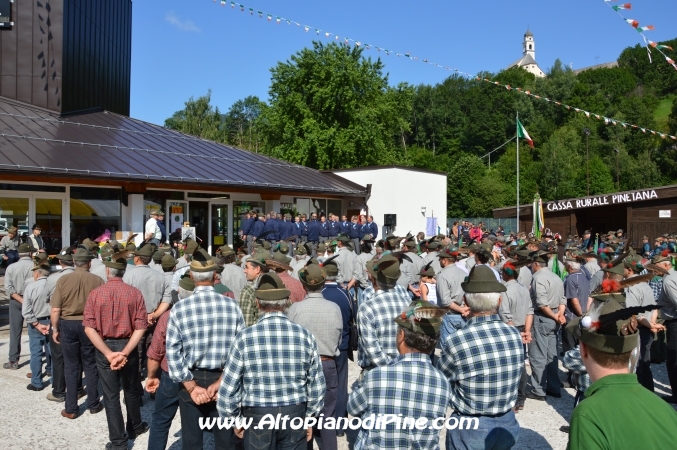 80 gruppo Alpini e 40 coro Abete Rosso di Bedollo