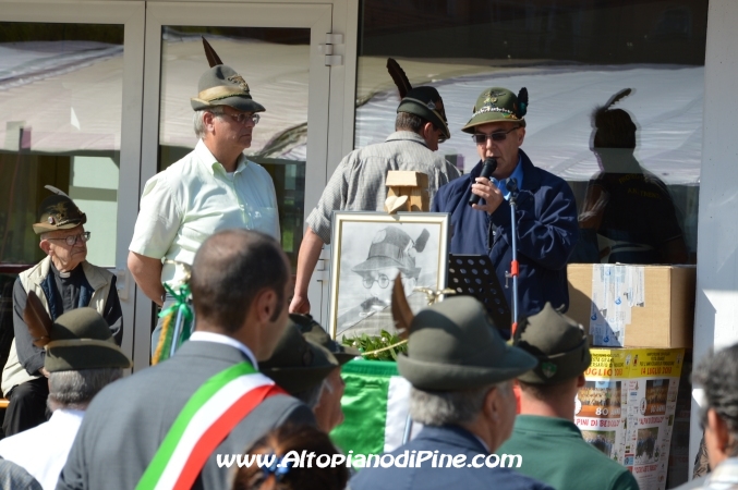 80 gruppo Alpini e 40 coro Abete Rosso di Bedollo