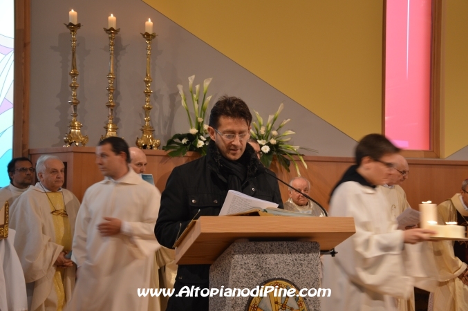 Presentazione dei doni portati all'altare - Concordia sulla Secchia 24 novembre 2013