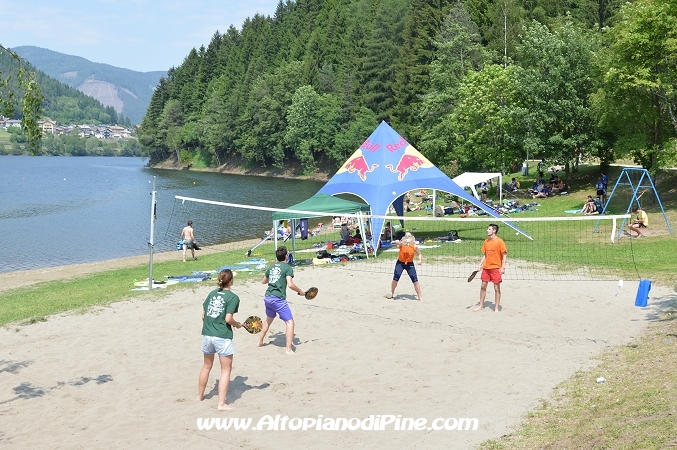 Facoltiadi 2013 a Baselga di Piné - Lago delle Piazze - gare di beach tennis