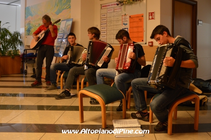 Fisarmoniche (Rais Pinaitre) a Villa Alpina