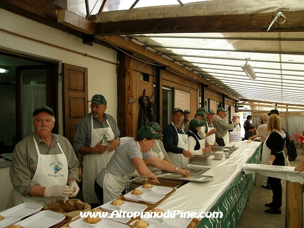 Gemellaggio Fossoli-Miola 2013 - gli Alpini di Baselga
