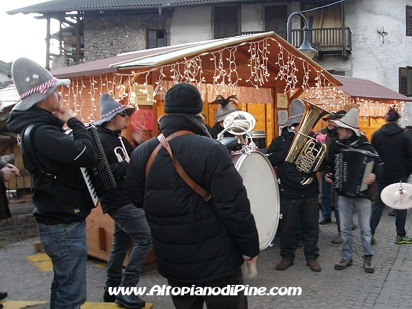 Bifolk Band - El Paes dei Presepi 2012