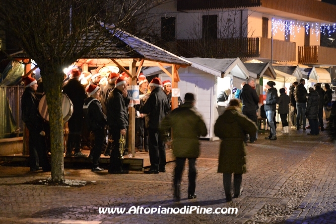 Natale in Corso Roma a Baselga di Piné - Dicembre 2013