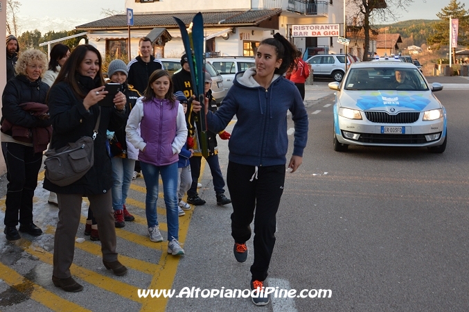 Nadia Mattivi, atleta dell'Hockey Club Piné - Fiaccola della 26 Winter Universiade 2013