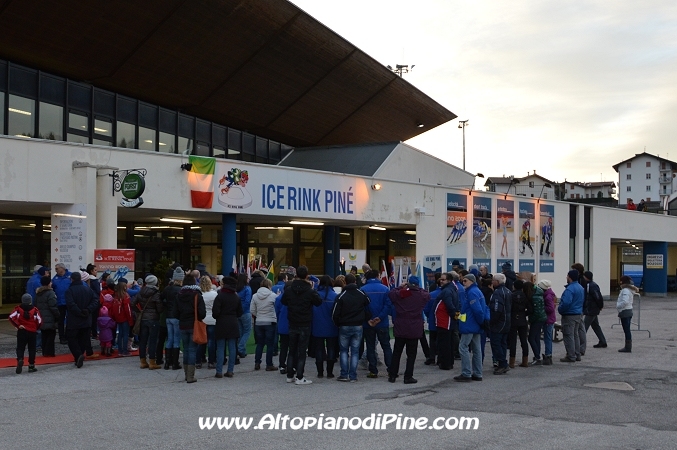 L'arrivo della Fiaccola della 26 Winter Universiade 2013 all'Ice Rink Pine'